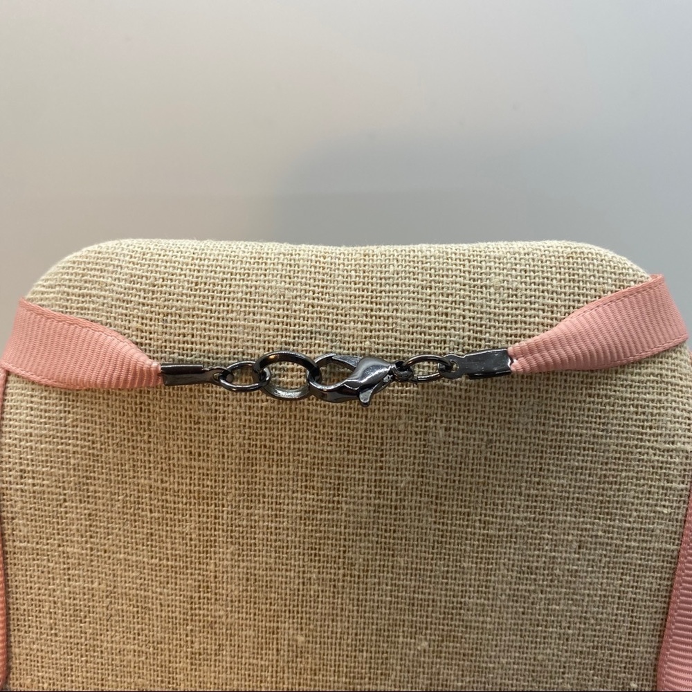 Forever 21 Layered Pink Necklace - Picture 5 of 7